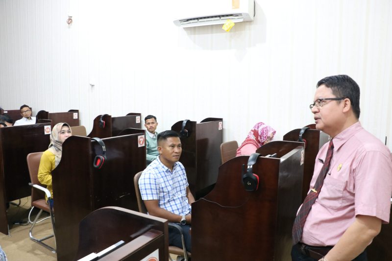 Proses seleksi penerimaan mahasiswa baru program pascasarjana UMRAH di Kampus Senggarang, Tanjungpinang, yang diikuti oleh calon mahasiswa dari berbagai program studi