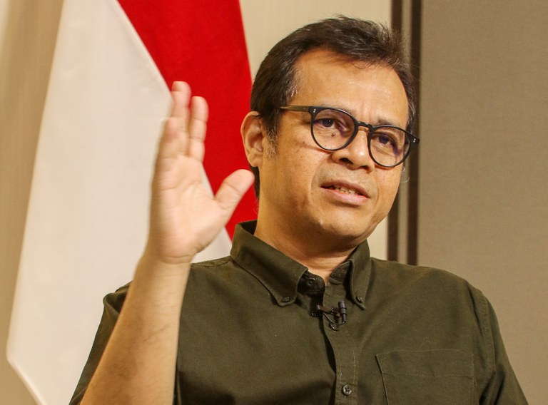 Wakil Menteri Komunikasi dan Digital, Nezar Patria, menegaskan pentingnya pendidikan dan kesehatan untuk menciptakan sumber daya manusia unggul yang siap menghadapi tantangan global di masa depan